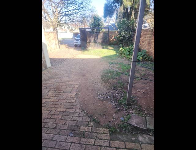 1 bed property to rent in PARKRAND